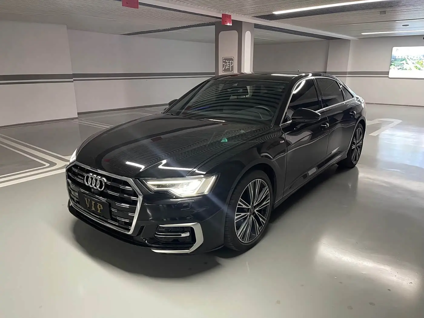 Audi A6L 2024 — Photo 1/20