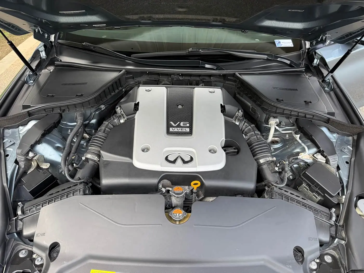 Infiniti Q50 2015 — Фото 18/18