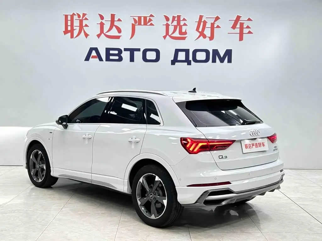 Audi Q3 2022 — Photo 4/20