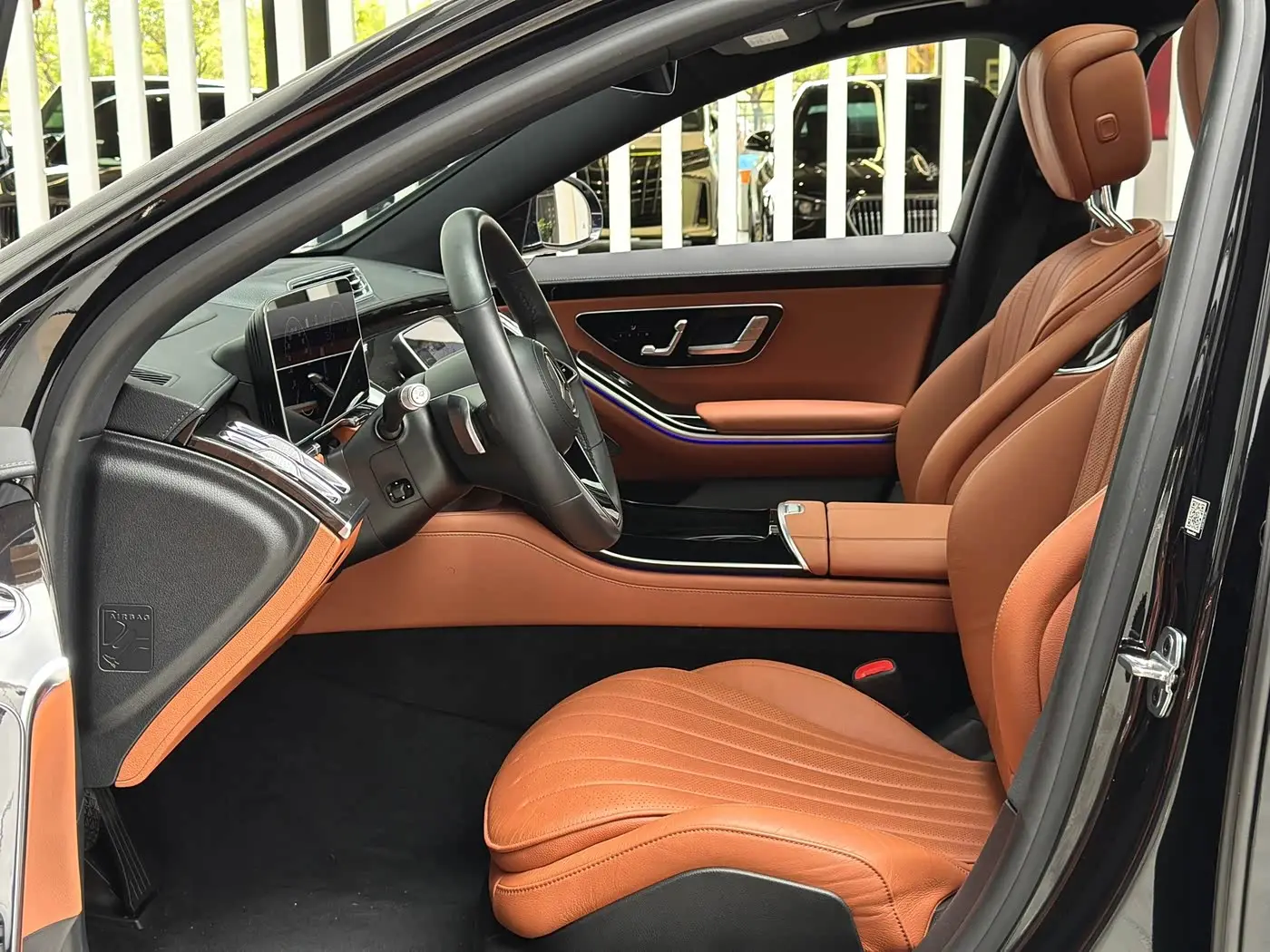 Mercedes-Benz S-Class 2023 — Фото 9/17