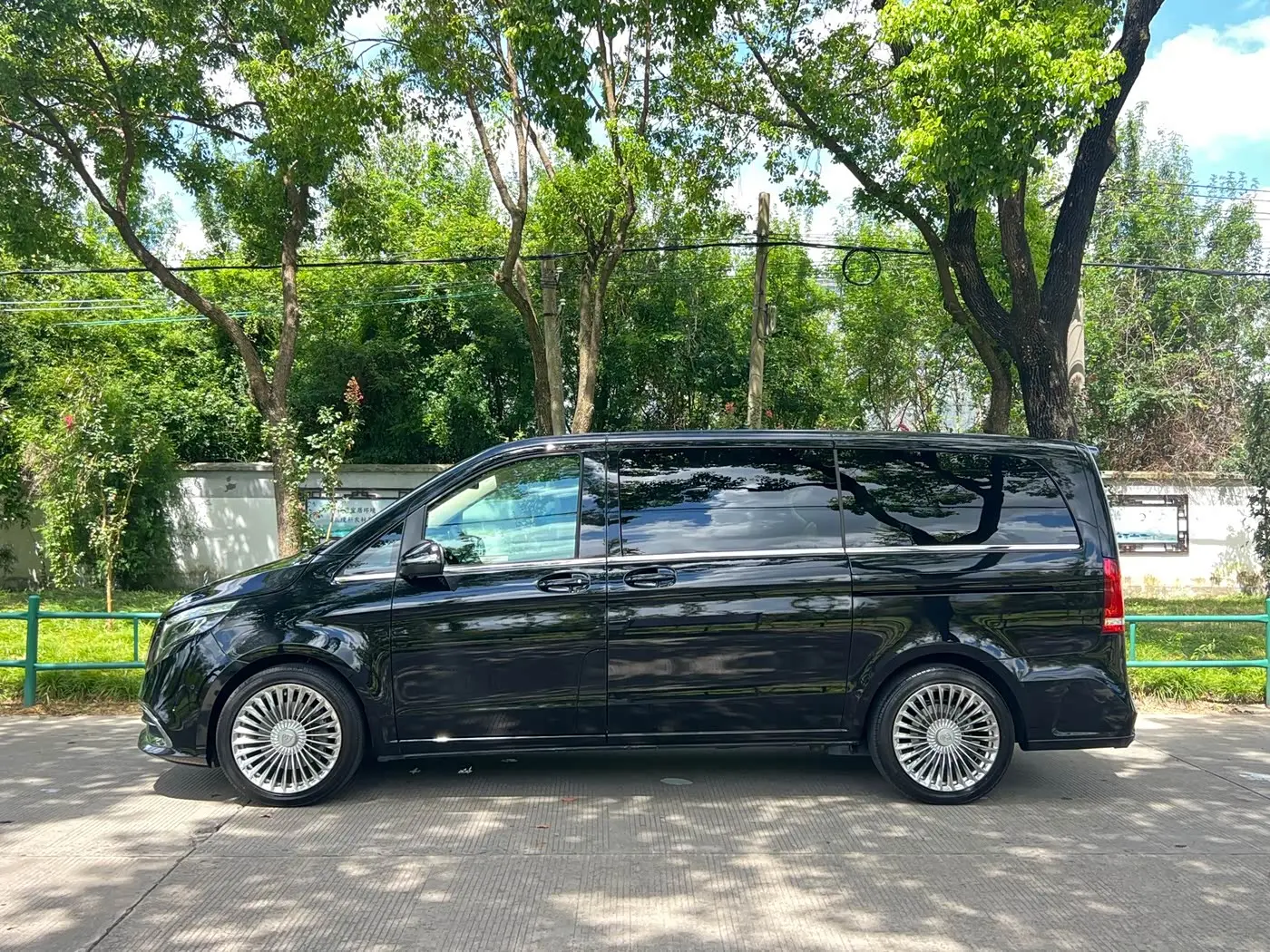 Mercedes-Benz V-Class 2020 — Şəkil 4/20
