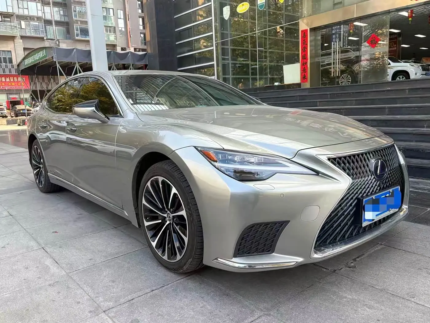 Lexus LS 2020 — Фото 3/10