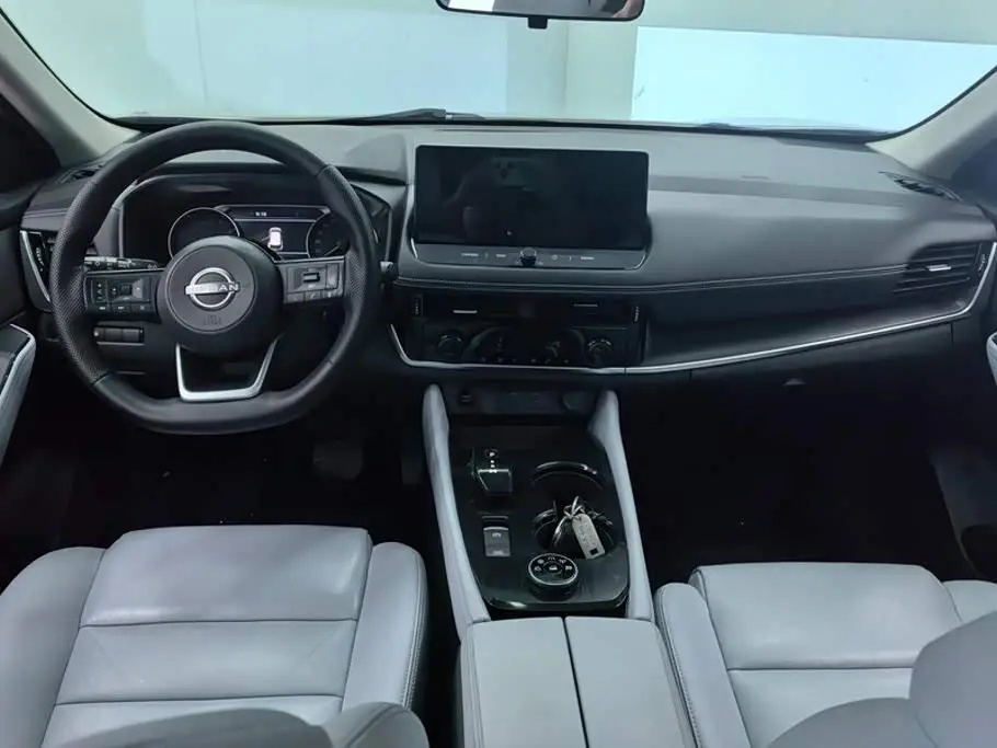 Nissan X-Trail 2023 — Фото 12/16