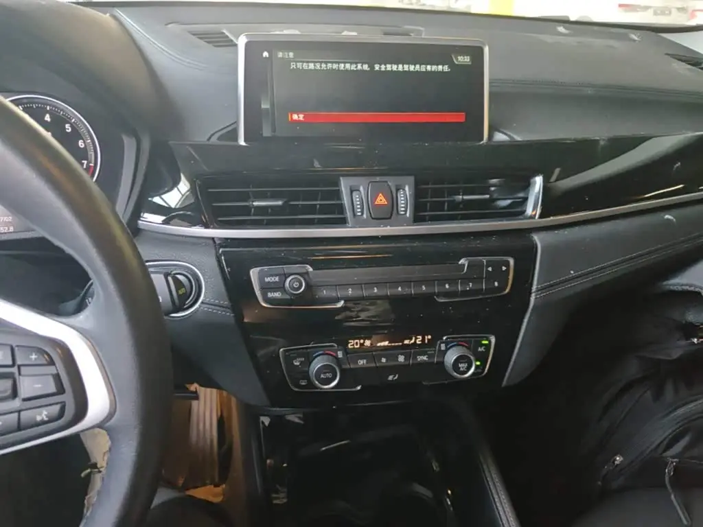 BMW X2 2019 — Фото 13/20