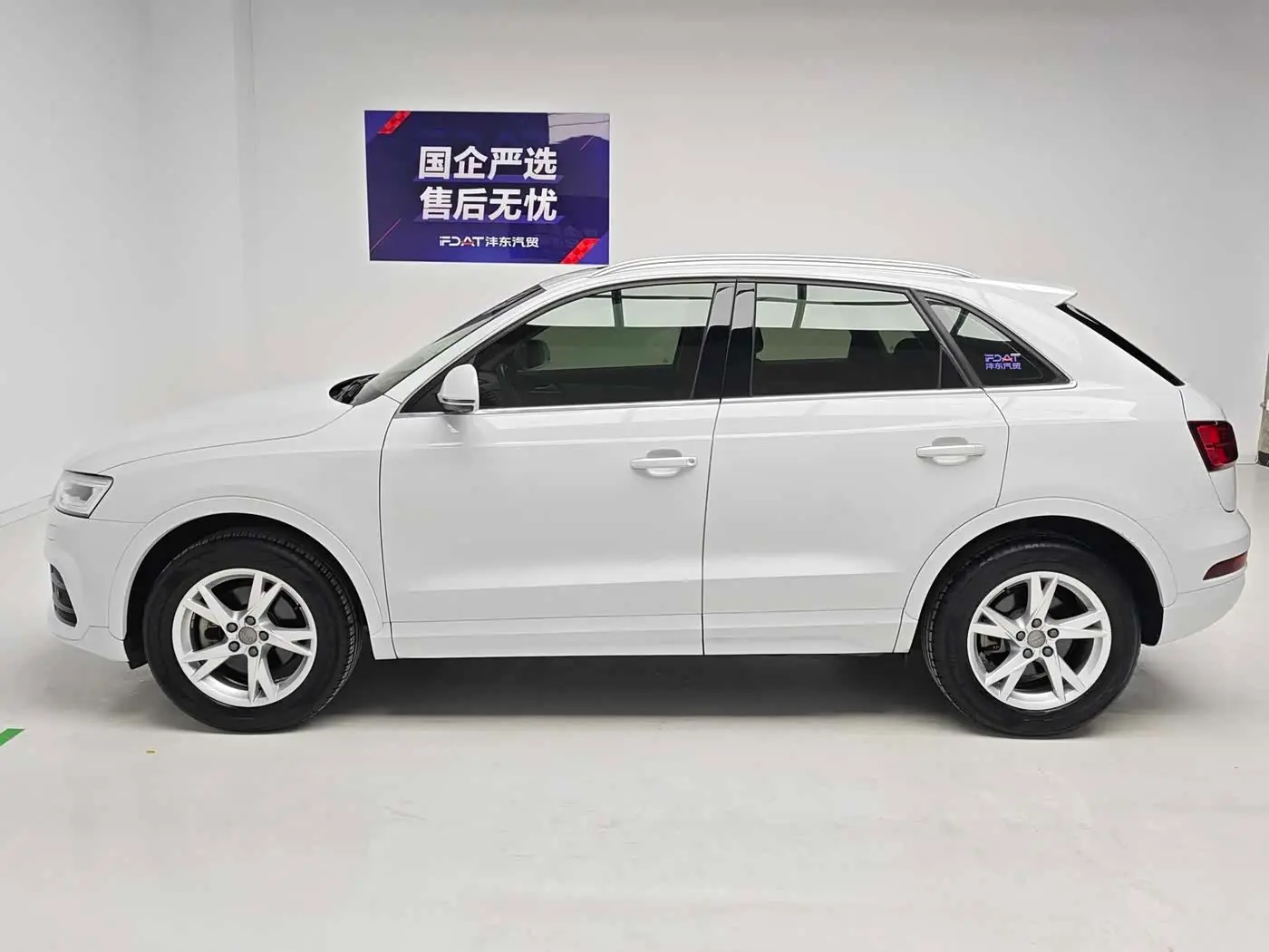Audi Q3 2018 — Фото 9/18