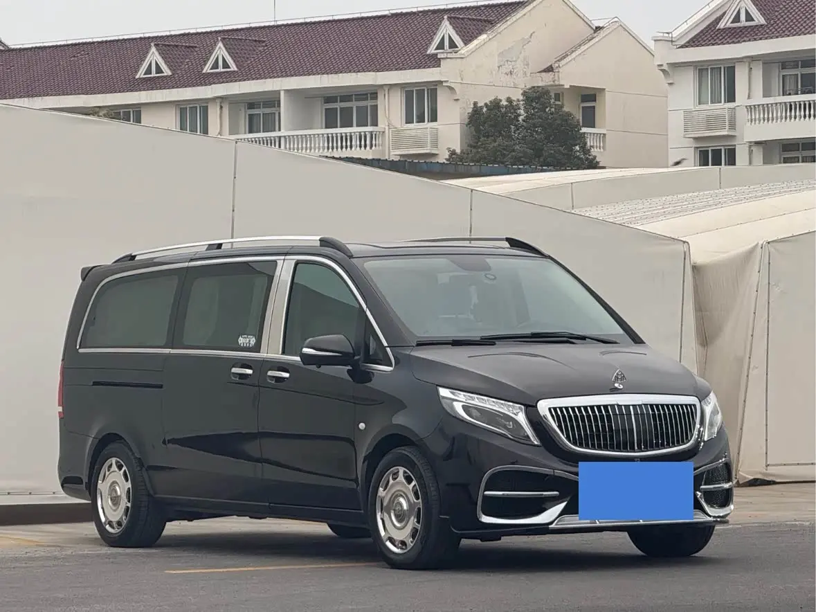 Mercedes-Benz Vito 2021 — Photo 2/20