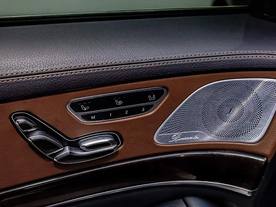 Mercedes-Benz S-Class 2020 — Photo 12/20