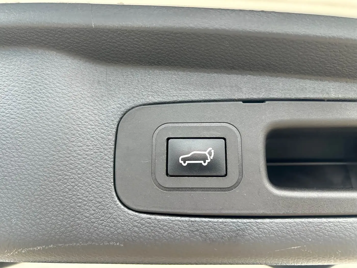 Honda Elysion 2018 — Photo 8/11