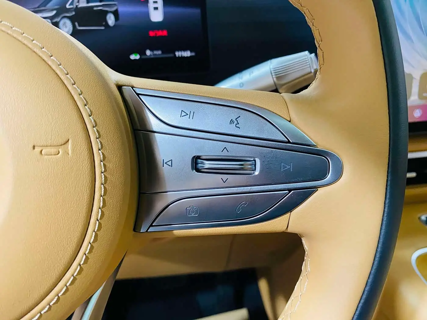 Voyah Auto Voyah Dreamer 2025 — Photo 19/20