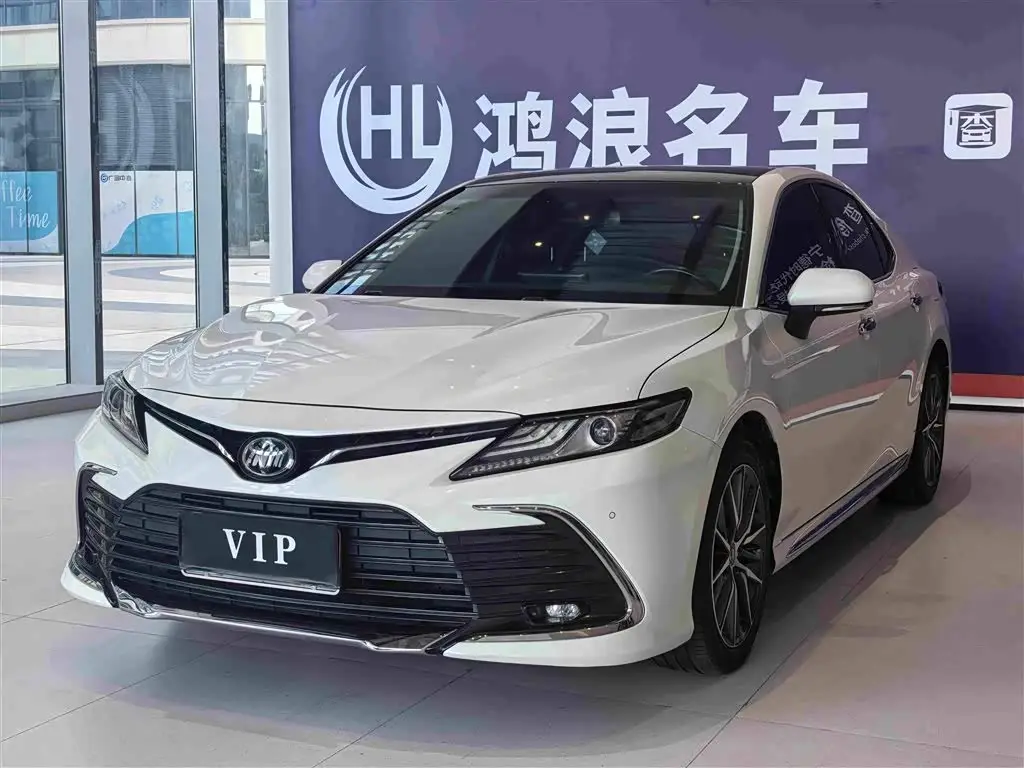 Toyota Camry, 2023