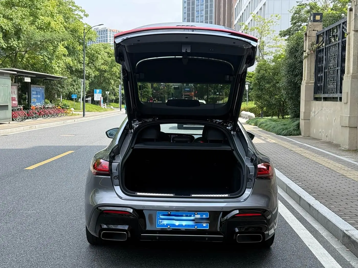 Audi A5L Sportback 2025 — Şəkil 16/18
