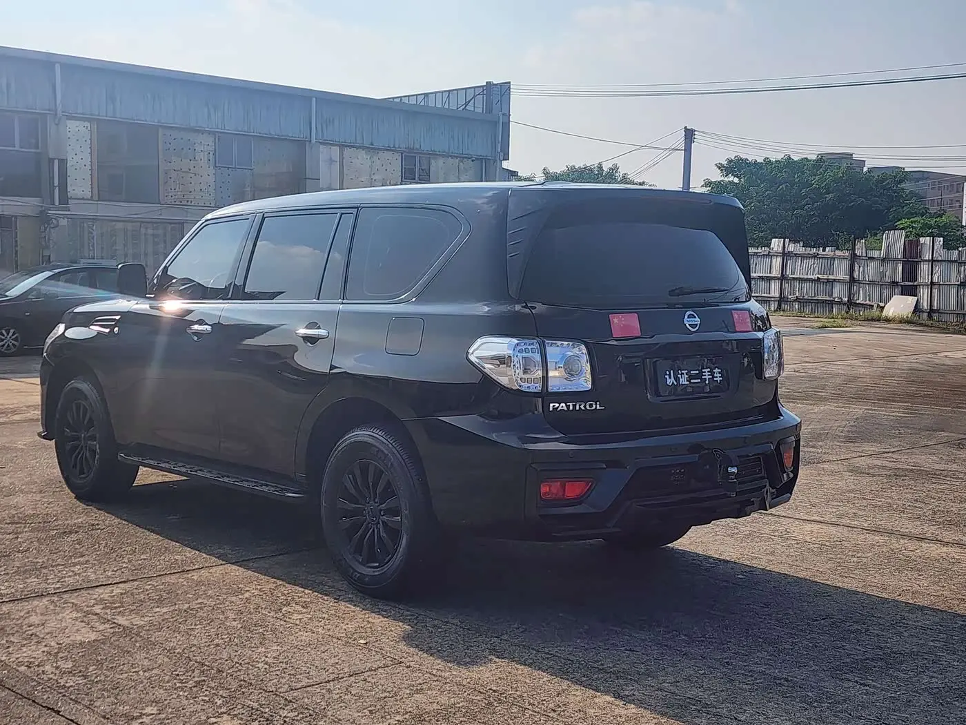Nissan Patrol 2019 — Photo 11/11