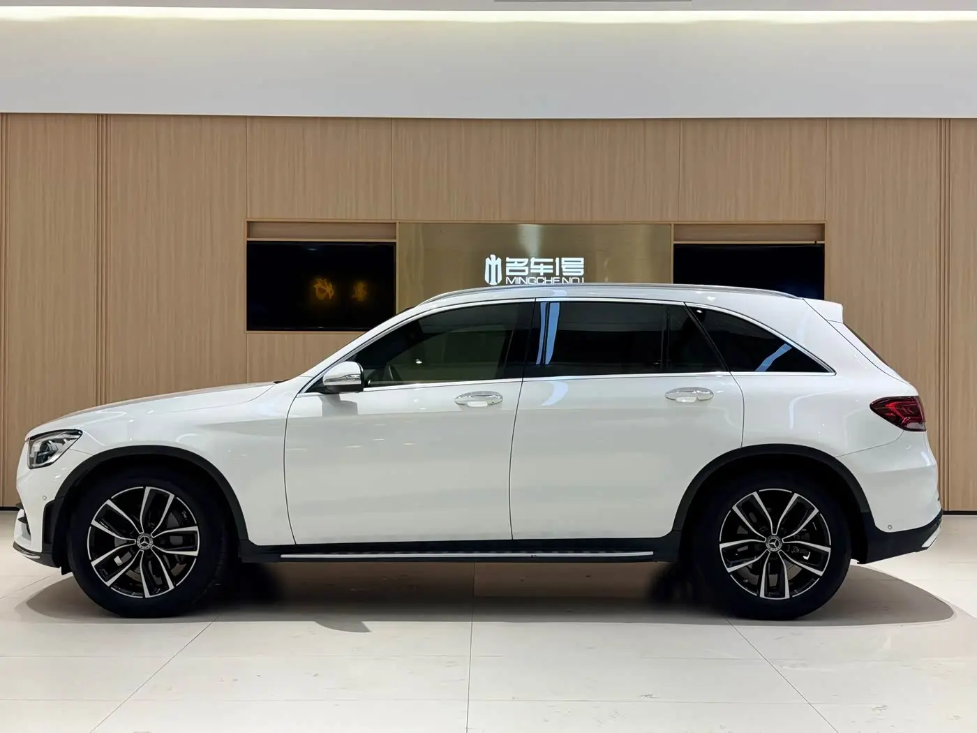 Mercedes-Benz GLC 2020 — Фото 3/19