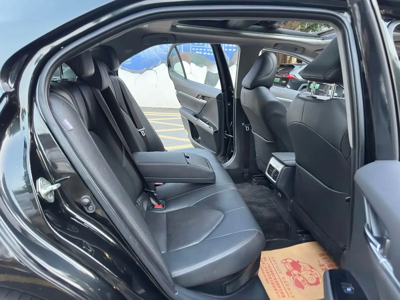 Toyota Camry 2020 — Şəkil 10/15