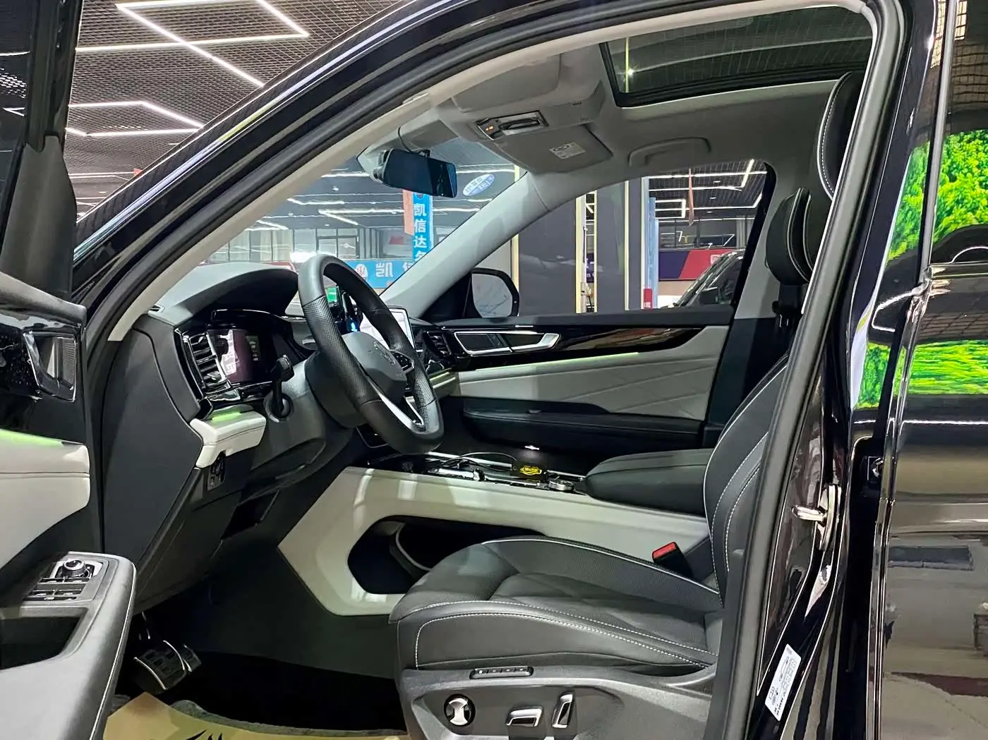 Volkswagen Teramont 2024 — Photo 11/19