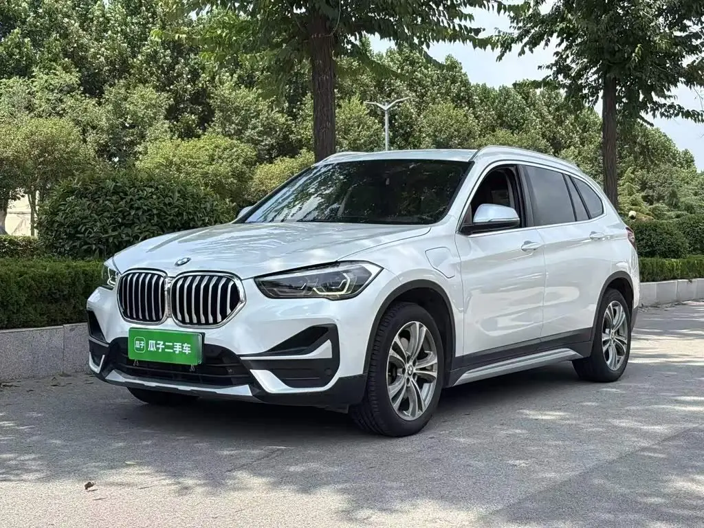 BMW X1 New Energy 2020 — Фото 2/20