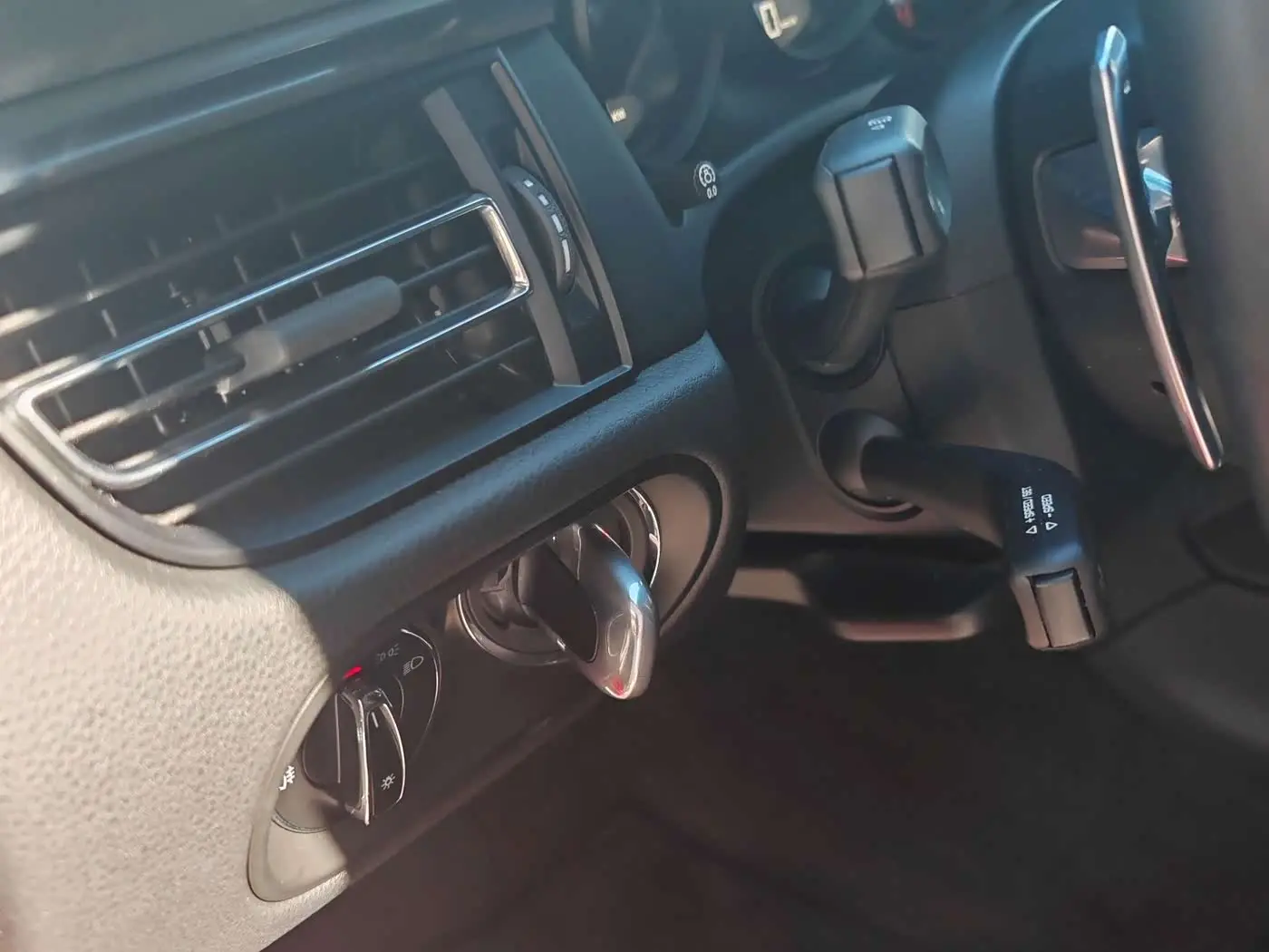 Porsche Macan 2021 — Şəkil 16/16