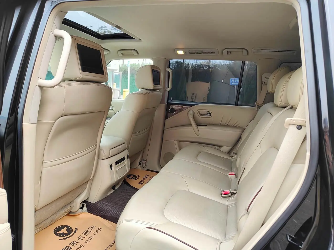 Nissan Patrol 2013 — Şəkil 10/17