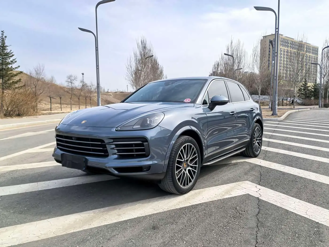 Porsche Cayenne 2018 — Фото 1/19