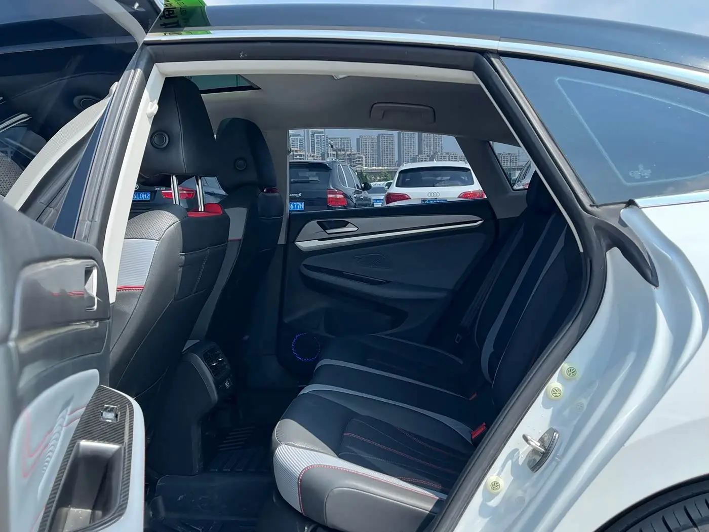 Volkswagen Lamando 2024 — Photo 15/19