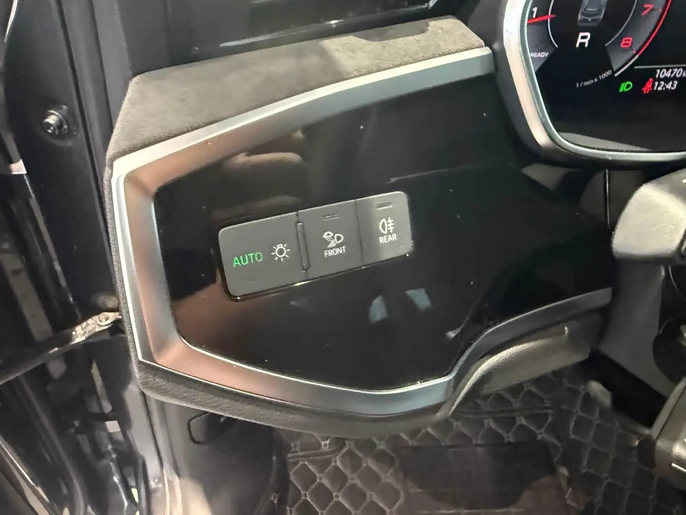 Audi Q3 2022 — Photo 11/20