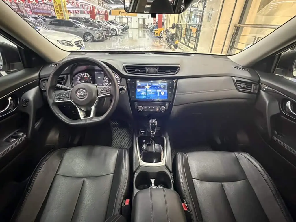 Nissan X-Trail 2019 — Şəkil 13/14
