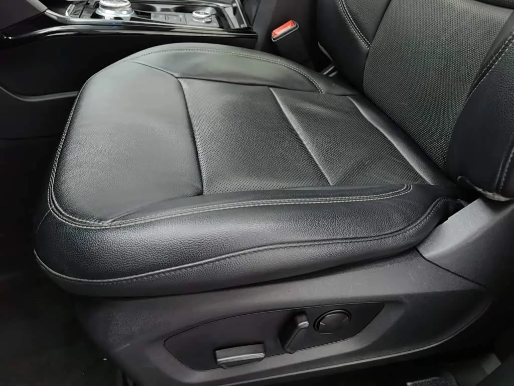 Ford Explorer 2021 — Şəkil 20/20