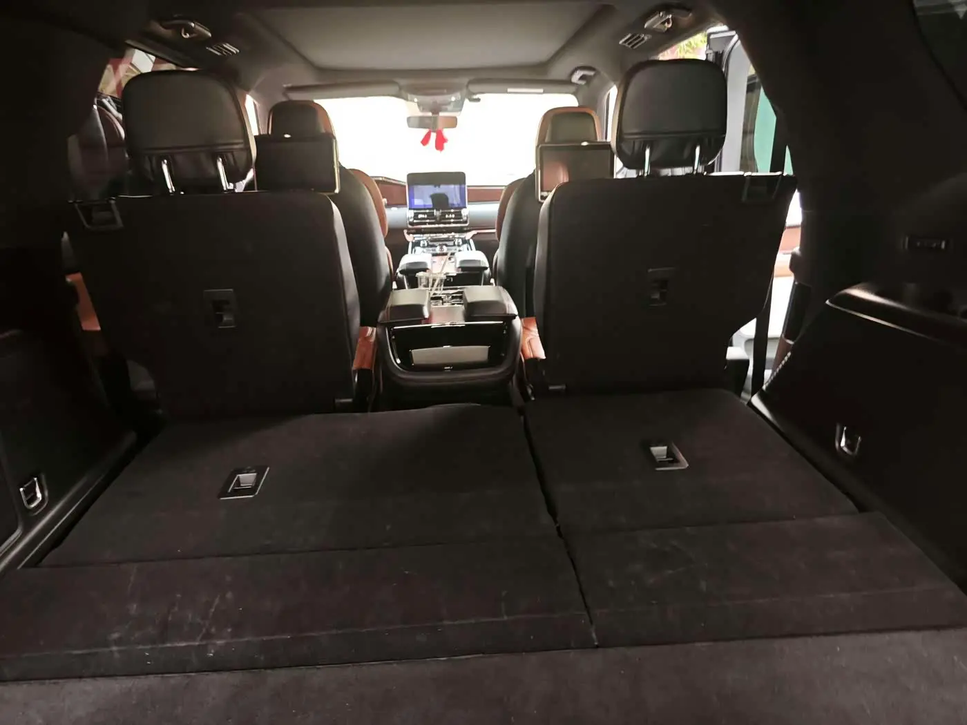 Lincoln Navigator 2020 — Şəkil 4/13