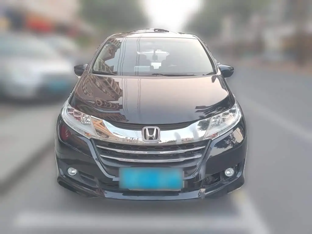 Honda Odyssey 2016 — Şəkil 2/20