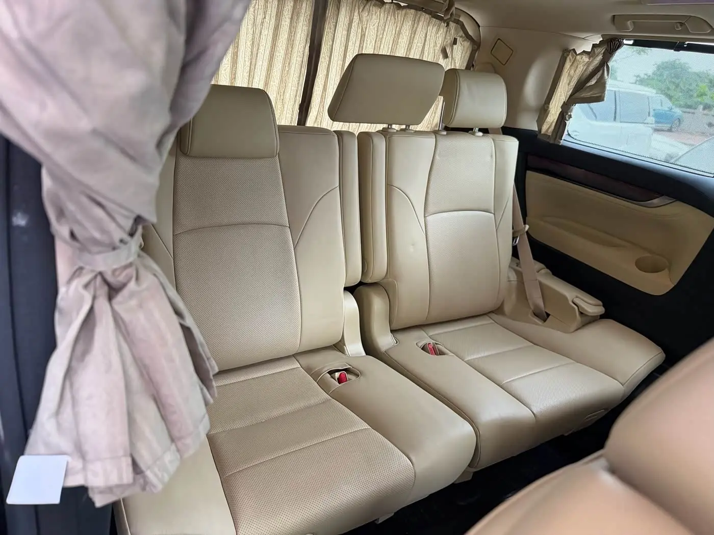 Toyota Alphard 2016 — Şəkil 7/8