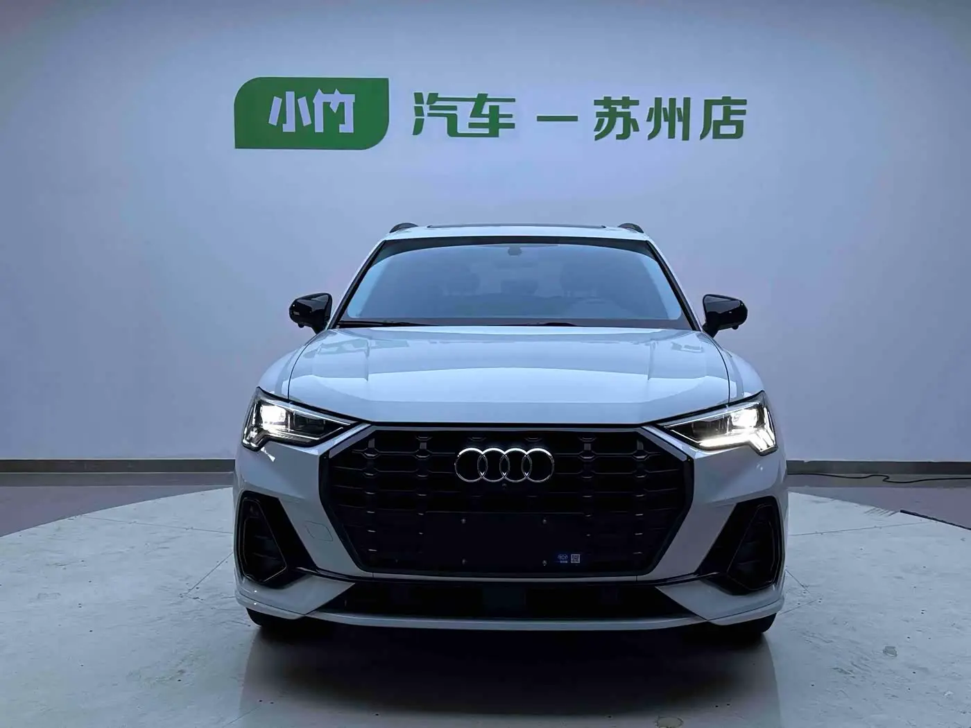 Audi Q3 2022 — Фото 2/20