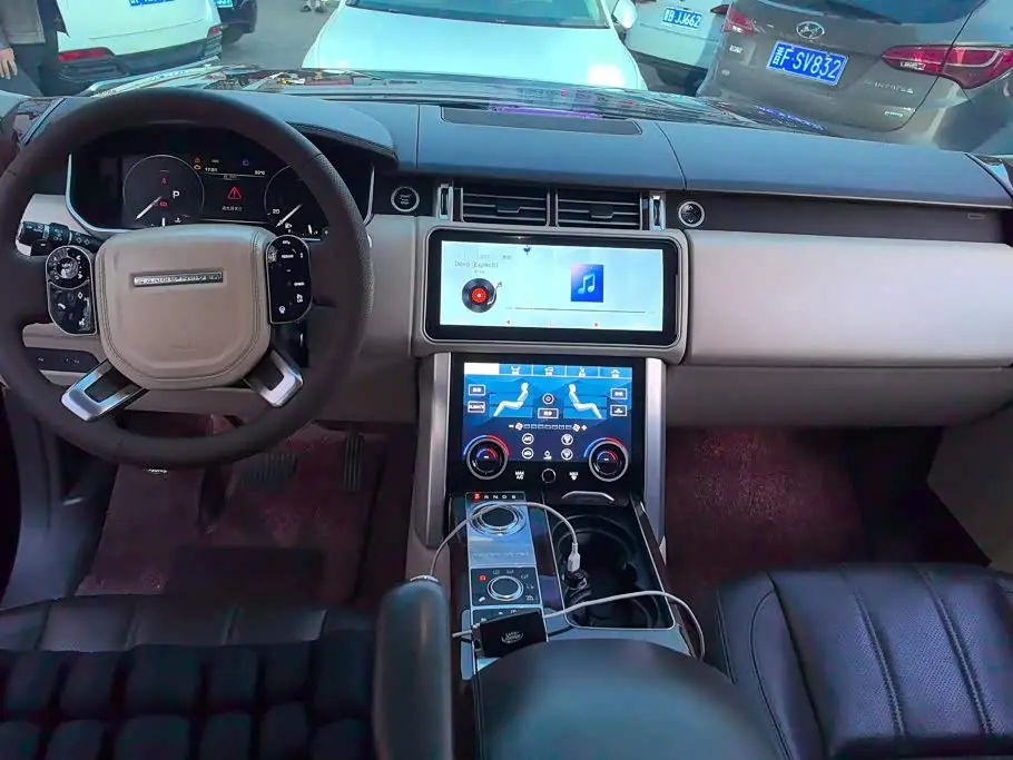 Land Rover Range Rover 2017 — Фото 12/16