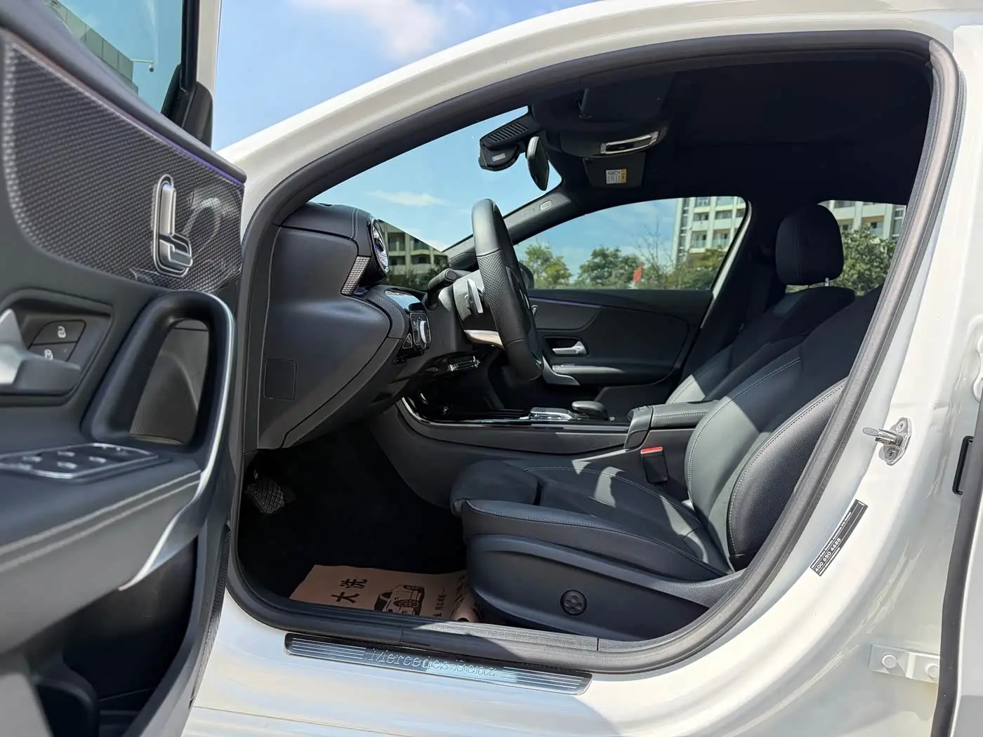 Mercedes-Benz A-Class 2022 — Фото 4/20