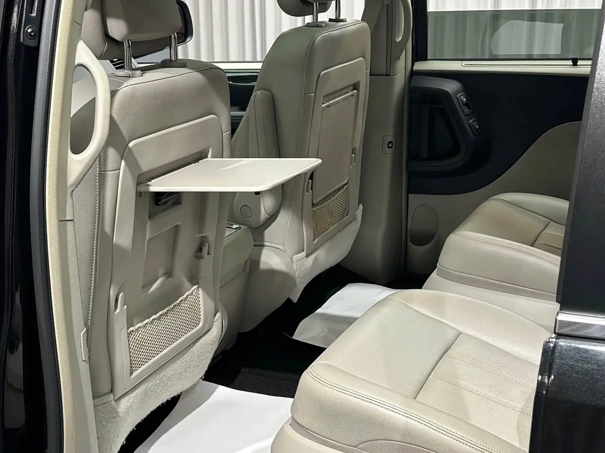 Chrysler Grand Voyager 2016 — Фото 15/20