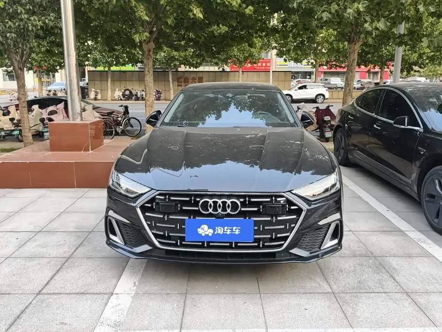 Audi A7L 2025 — Фото 2/16