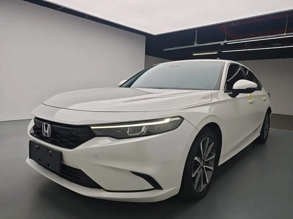 Honda Integra 2023 — Фото 1/20