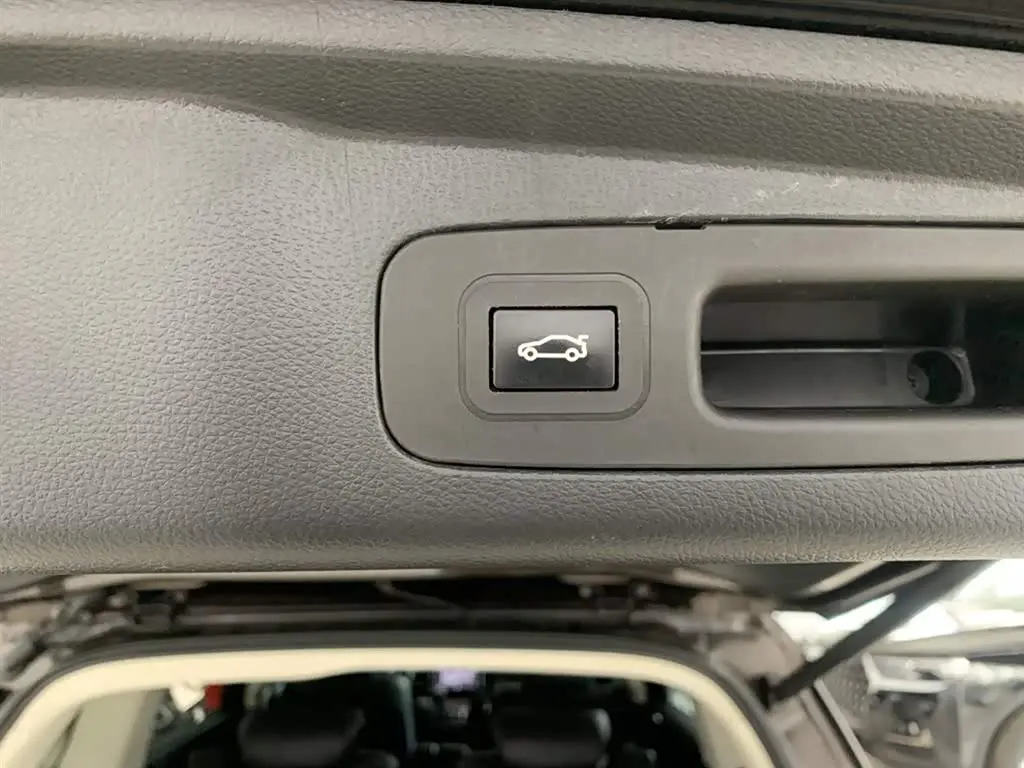 Honda Elysion 2018 — Photo 19/19