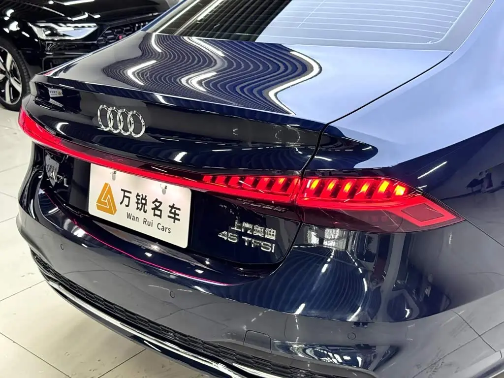 Audi A7L 2024 — Şəkil 7/20