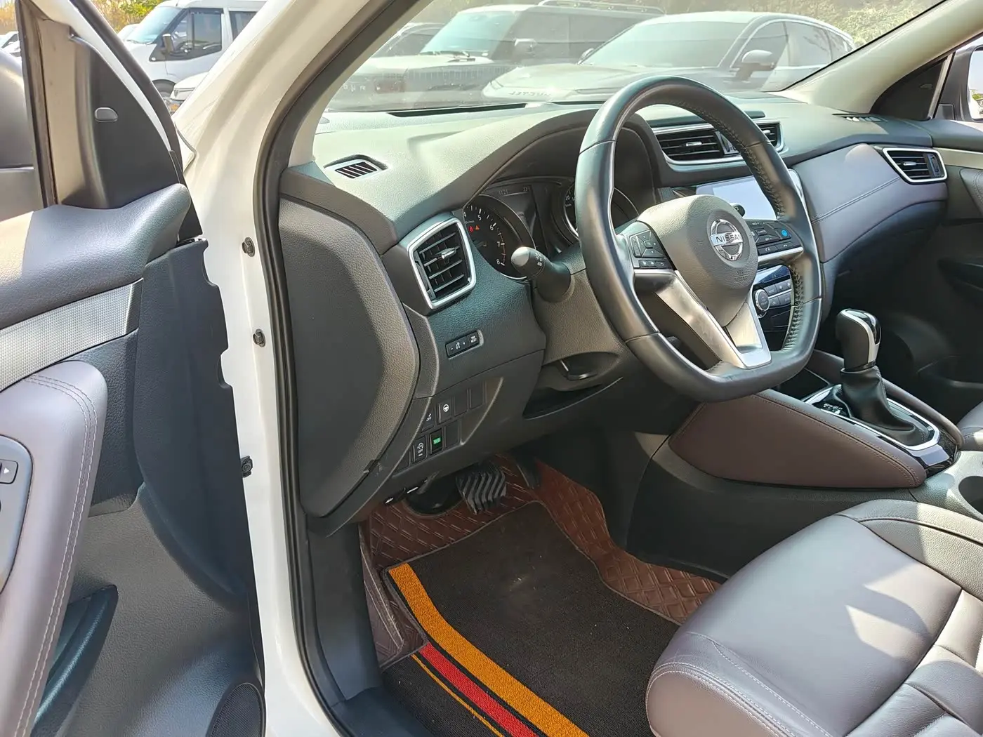 Nissan Qashqai 2023 — Photo 14/20