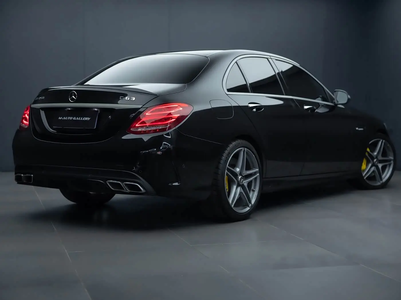 Mercedes-Benz C-Class AMG 2018 — Photo 6/20