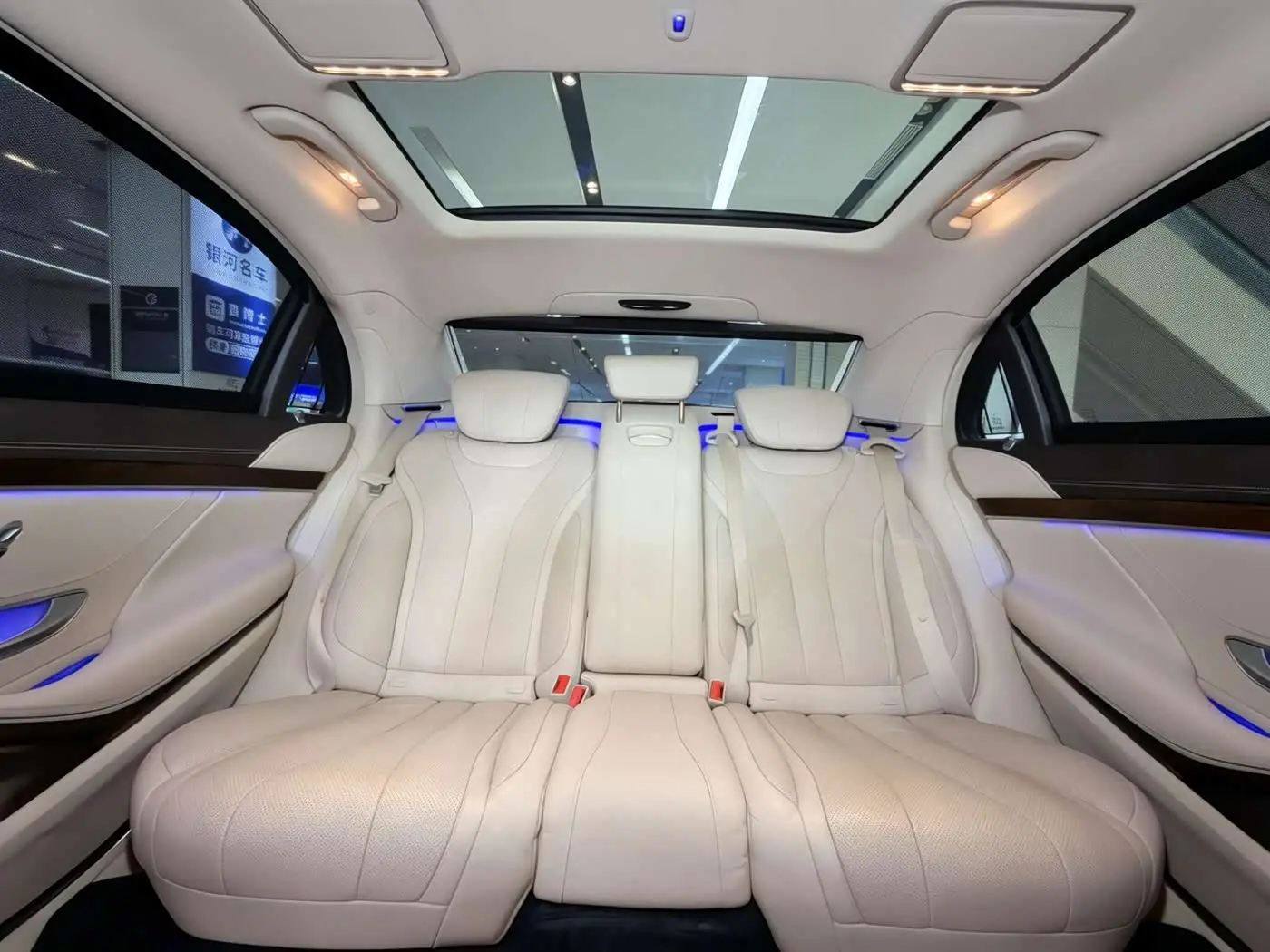 Mercedes-Benz S-Class 2016 — Photo 19/20