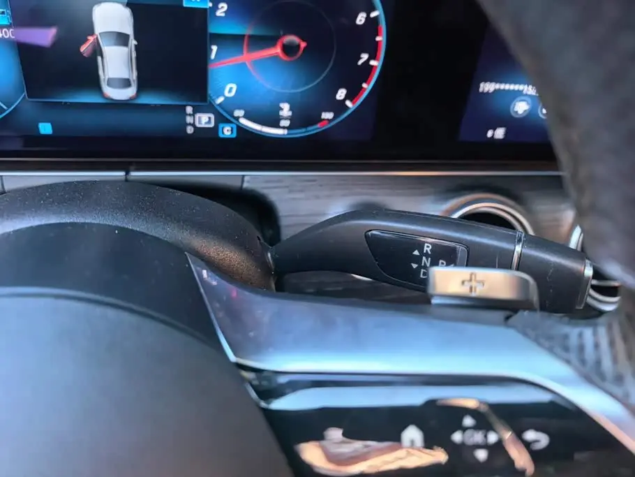 Mercedes-Benz E-Class 2022 — Фото 16/16