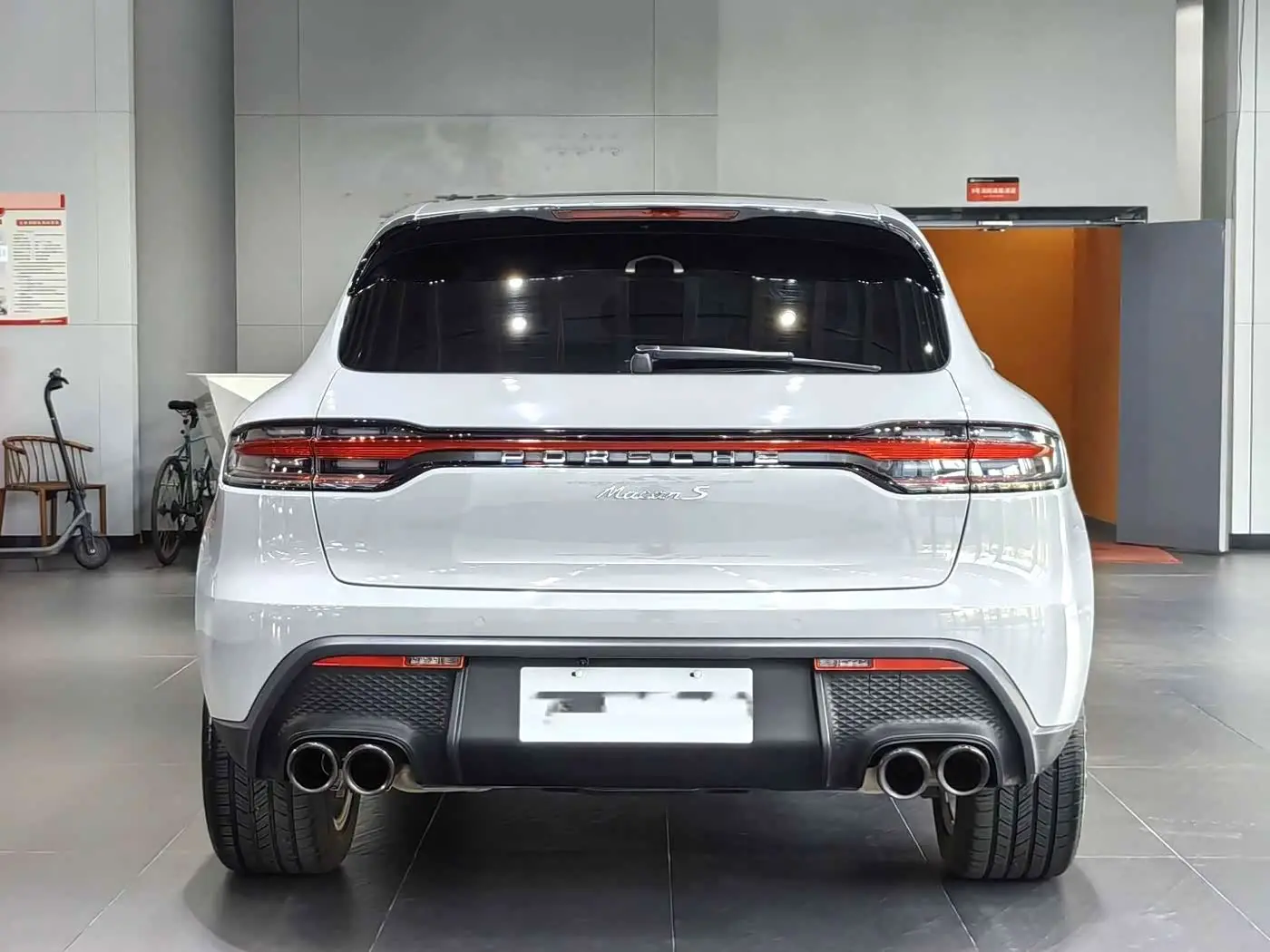 Porsche Macan 2022 — Şəkil 3/8