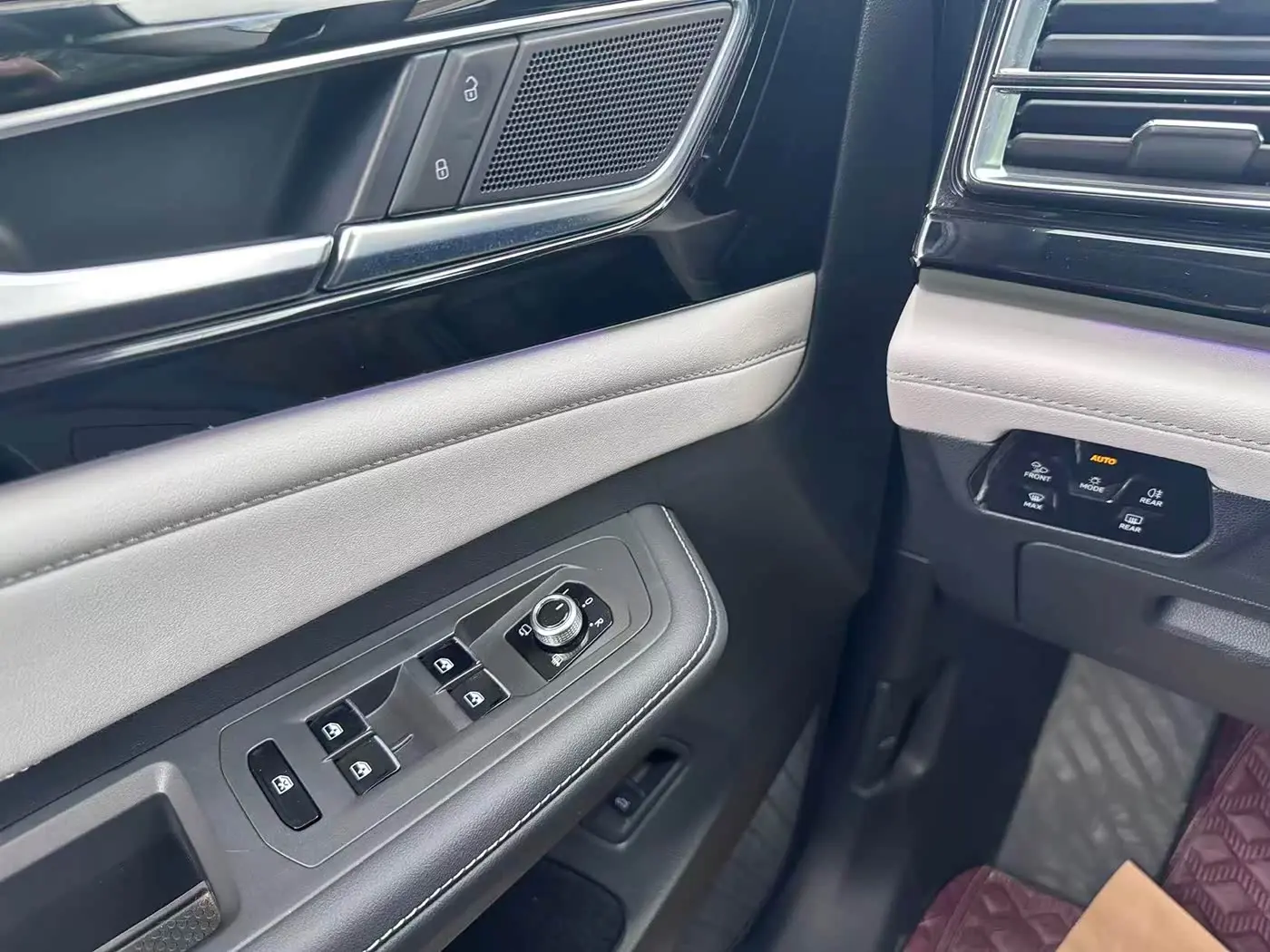 Volkswagen Teramont 2022 — Photo 16/17