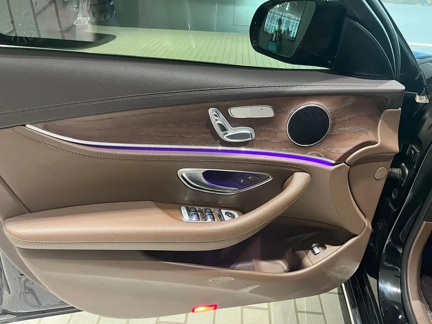 Mercedes-Benz E-Class 2019 — Фото 14/17
