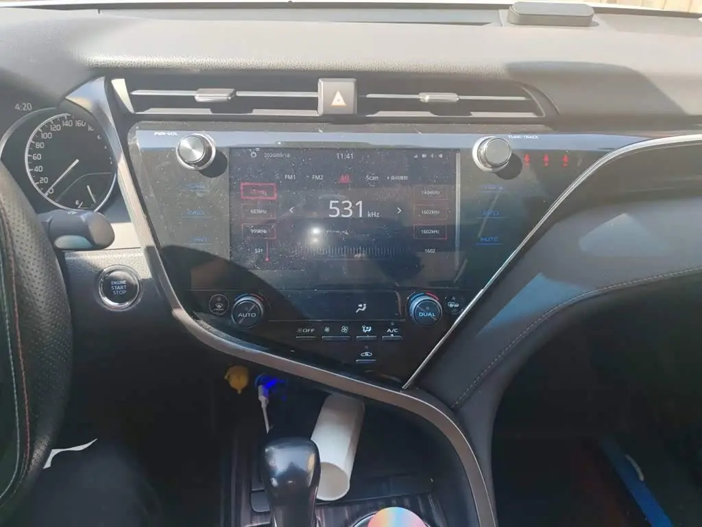 Toyota Camry 2020 — Şəkil 9/20
