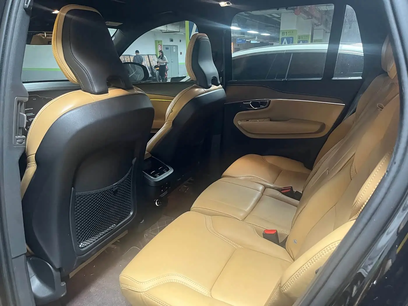 Volvo XC90 2019 — Şəkil 5/9