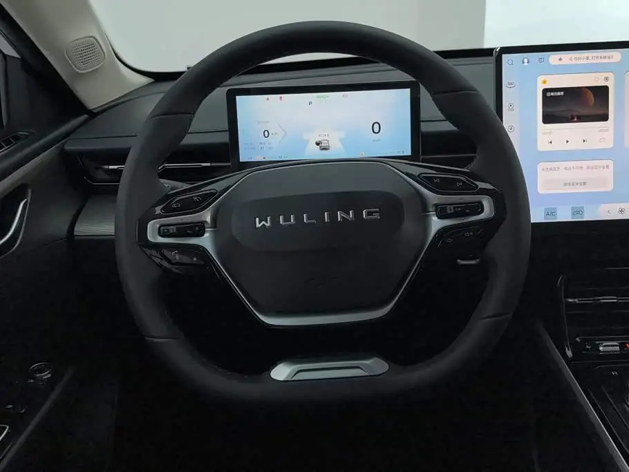 Wuling Motors Wuling Xingguang 2026 — Photo 15/16