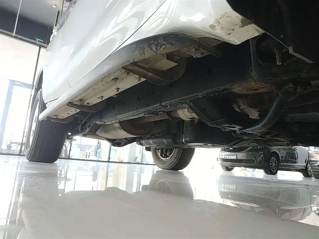 Toyota Prado 2017 — Şəkil 19/20
