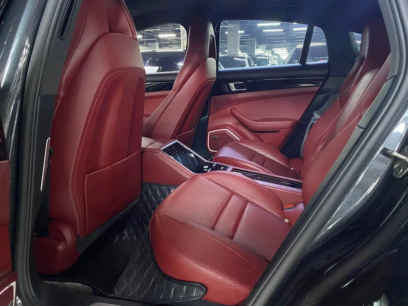 Porsche Panamera 2020 — Photo 6/15